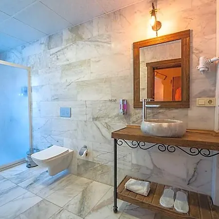 Rustic Caves Hotel